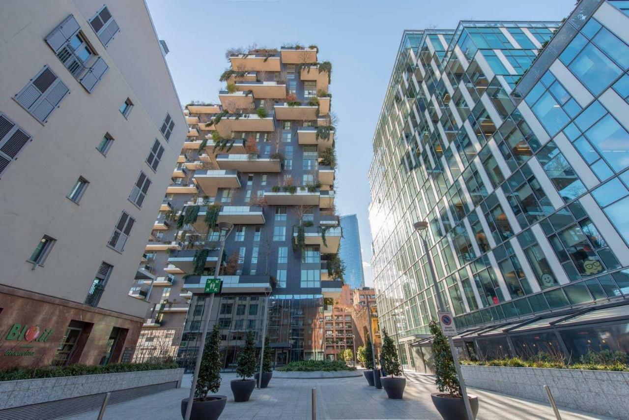 Joivy 1Br Apt In Isola With Stunning View To Bosco Verticale ミラノ エクステリア 写真